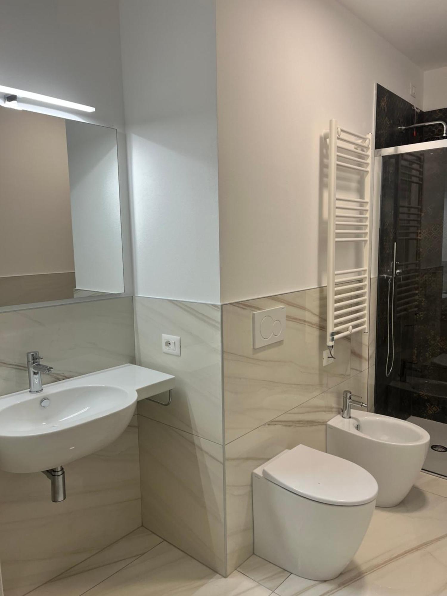 Beach Palace With Small Swimming Pool, Private Beach, Parking Lido di Jesolo Exteriör bild
