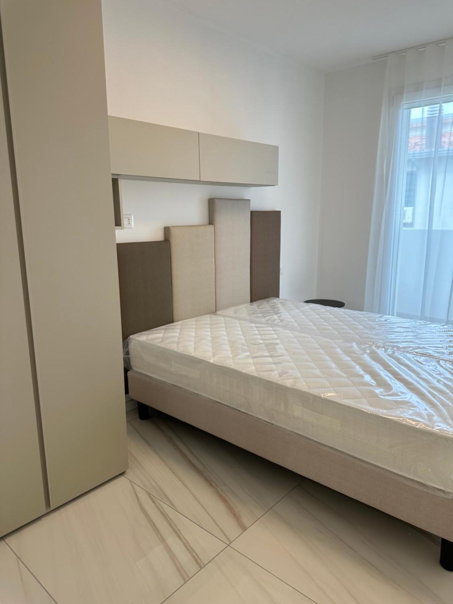 Beach Palace With Small Swimming Pool, Private Beach, Parking Lido di Jesolo Exteriör bild